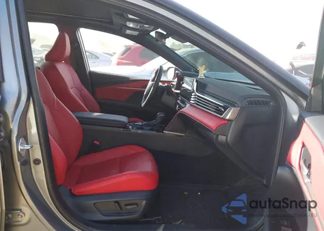 2025 Toyota Camry Xse z USA, uszkodzony, nr VIN 4T1DAACK8SU573950